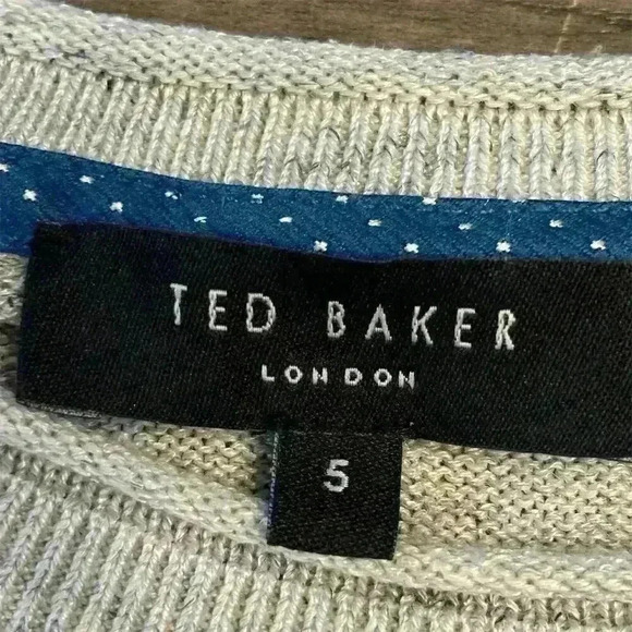 Ted Baker Women's Quilted Gray Long Sleeve Crew Neck Top Size 5 - Picture 2 of 6